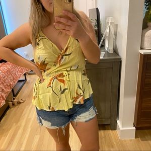 O’Neil pale yellow and floral adjustable tank